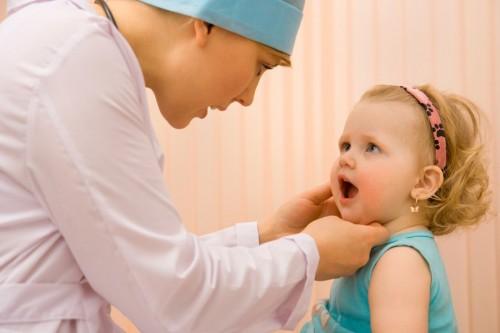 How to treat adenoids in a child without surgery?
