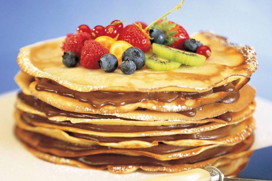 A pancake cake recipe with 5 types of fillings and the secrets of the right dish!