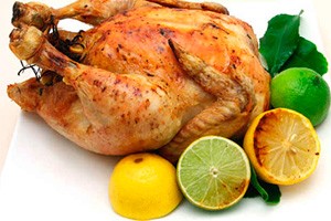 Pollo entero al horno con limón