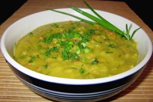 Delicious porridge with fresh herbs