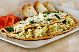 Tortilla con requesón y repollo