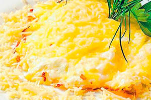 Omelet with cheese