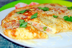 Omelet with tomatoes