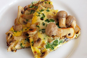 Egg-free omelet with mushrooms