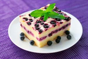 Currant casserole with black currants