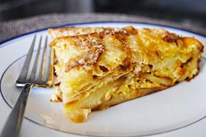 Potato pie with onions