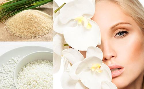 Thanks to rice, the skin becomes soft and white, like flower petals
