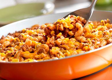 Pasta meat casserole: 4 recipes for oven and slow cooker