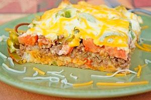 Casserole de pâtes, viande et tomates