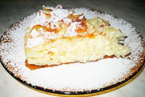 Sweet pasta casserole with cream