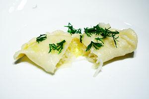 Meat dumplings with radish