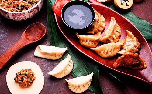 Traditional recipes for Chinese dumplings