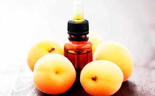 Peach oil and peaches