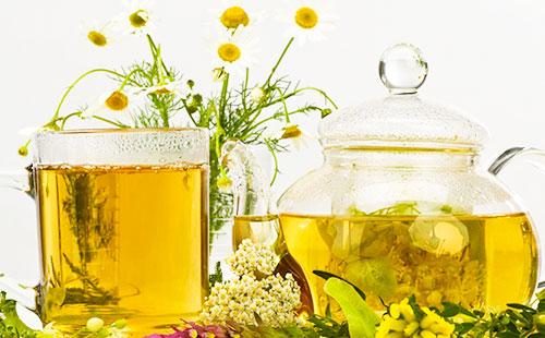 Infusion of chamomile flowers