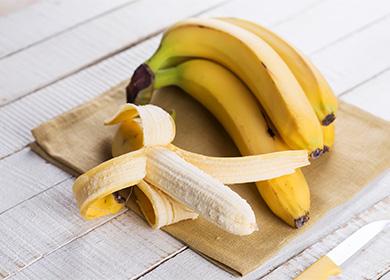 Banane sur l'étagère