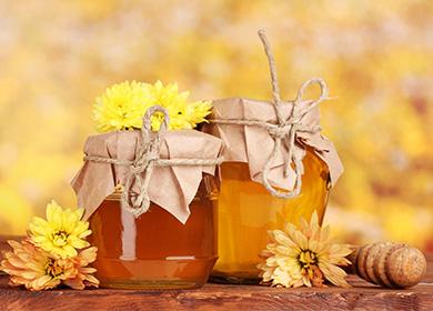 Honey in jars