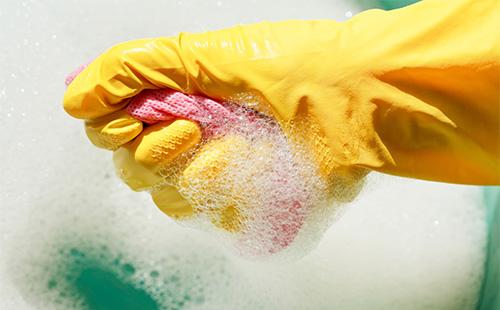 Soapy glove