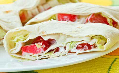 Pita bread with surimi and vegetables