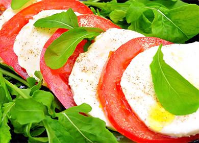 La clásica receta de ensalada Caprese y sus variaciones.