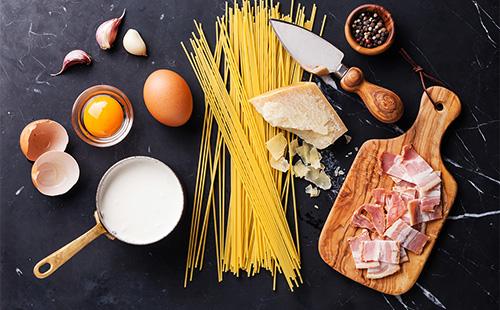 Ingredientes para la pasta carbonara