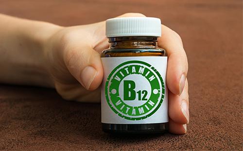 Tarro de vitamina B12