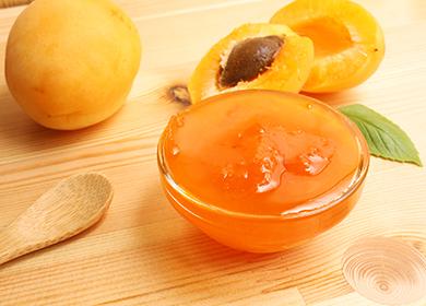 Recette de confiture d'abricot: comment cuire l'été dans un bocal