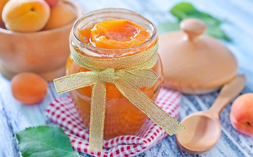 Apricot jam in a jar