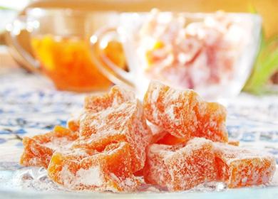 Naranja confitada en azúcar glas