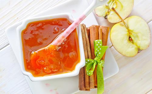 Confiture de pommes à la cannelle