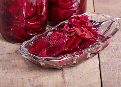Pickled beets: recipes for the winter and quick appetizers from burgundy root