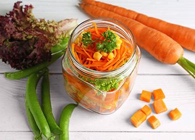 Recipes of carrot salad for the winter: 12 options for preparations and a way to cheer a vegetable company with mayonnaise