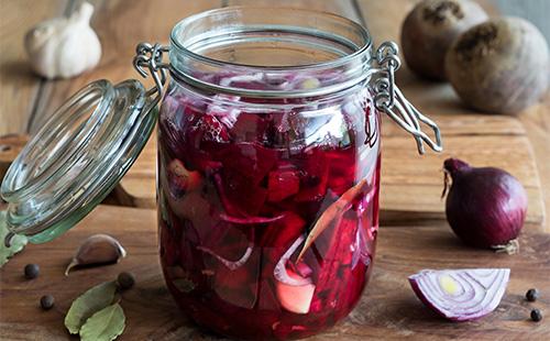 Pickled beets in a jar