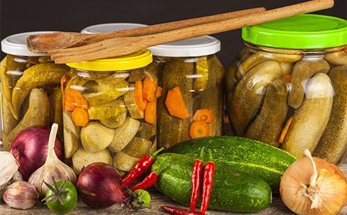 Canned Cucumbers in Jars