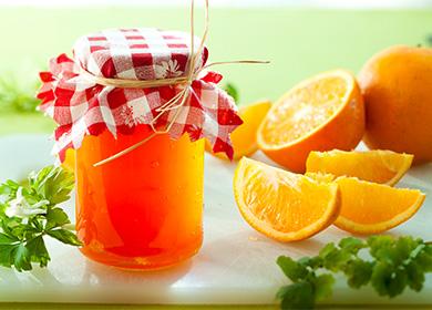 Orange jam in a jar