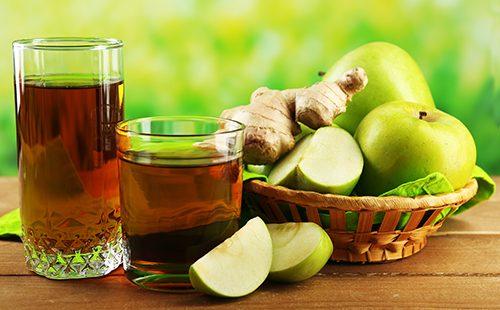 A glass of apple and ginger juice