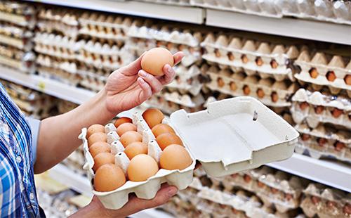 Odabir jaja u supermarketu
