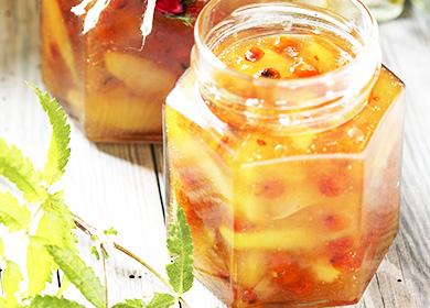 Pear jam: recipes from whole or sliced ​​fruits, with apples, oranges, ginger and bananas
