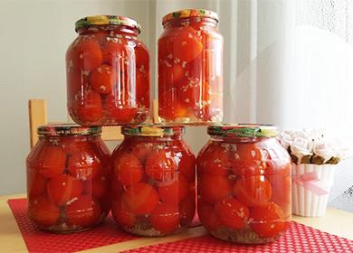 Tomates enlatados con ajo