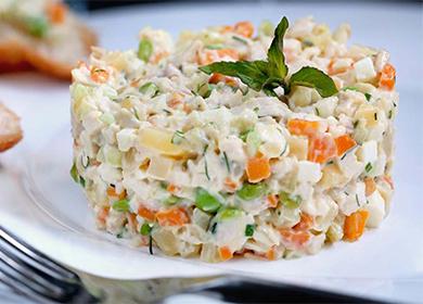 Salade Olivier: recettes à base de saucisse, viande, poisson, maigre et original