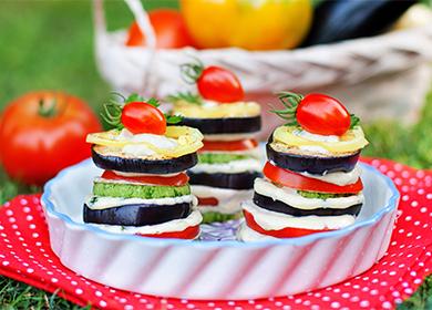 Eggplant appetizer with tomatoes and garlic: 4 delicious recipes