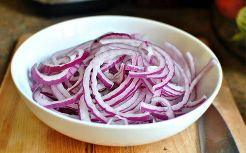 Chopped onion rings