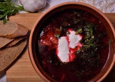 Tasty and satisfying borsch with sauerkraut: we cook according to the recipe with step by step photos.