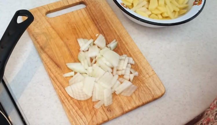 chop the potatoes into strips and finely chop the onion.