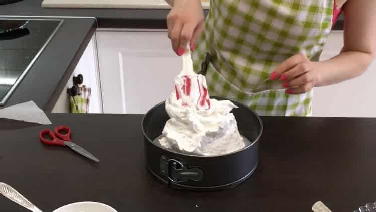 To make Kiev cake at home: prepare a baking dish