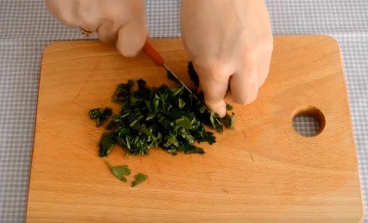 Finely chop the cilantro.