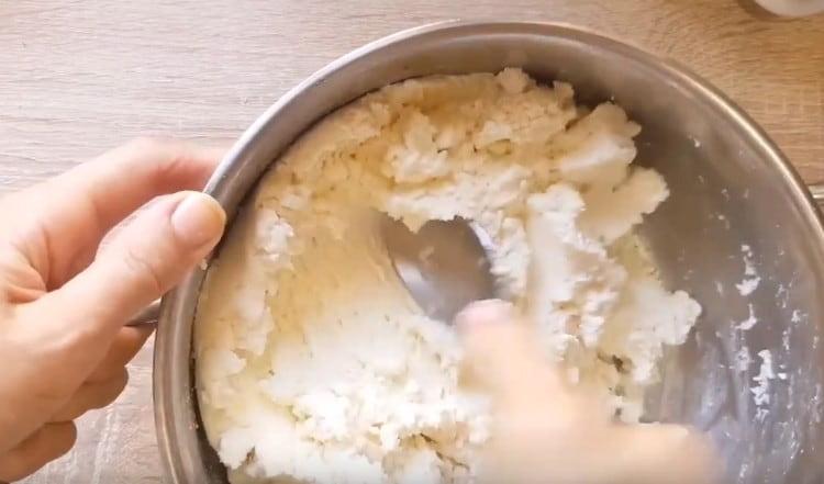 Rub the cottage cheese thoroughly with a spoon.