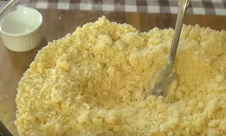 Knead the butter and flour into a crumb with a fork.