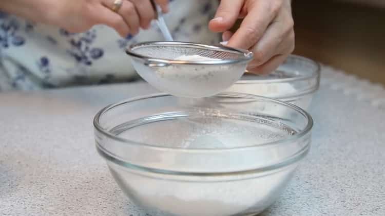 Pour faire un gâteau, Smithman selon une recette étape par étape avec une photo, préparer les ingrédients