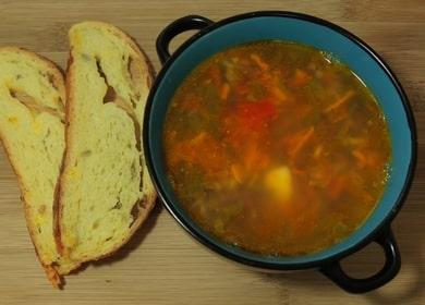 délicieuse soupe aux haricots rouges à partir de haricots rouges: une recette avec des photos et des vidéos étape par étape!