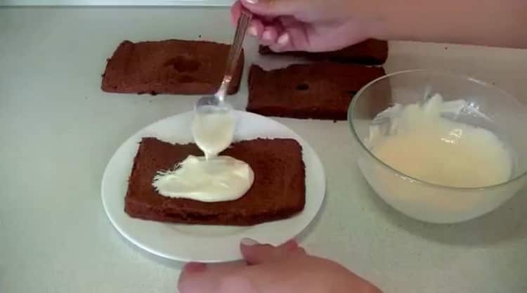 Kako kuhati recept za tortu od kiselog vrhnja sa fotografijom